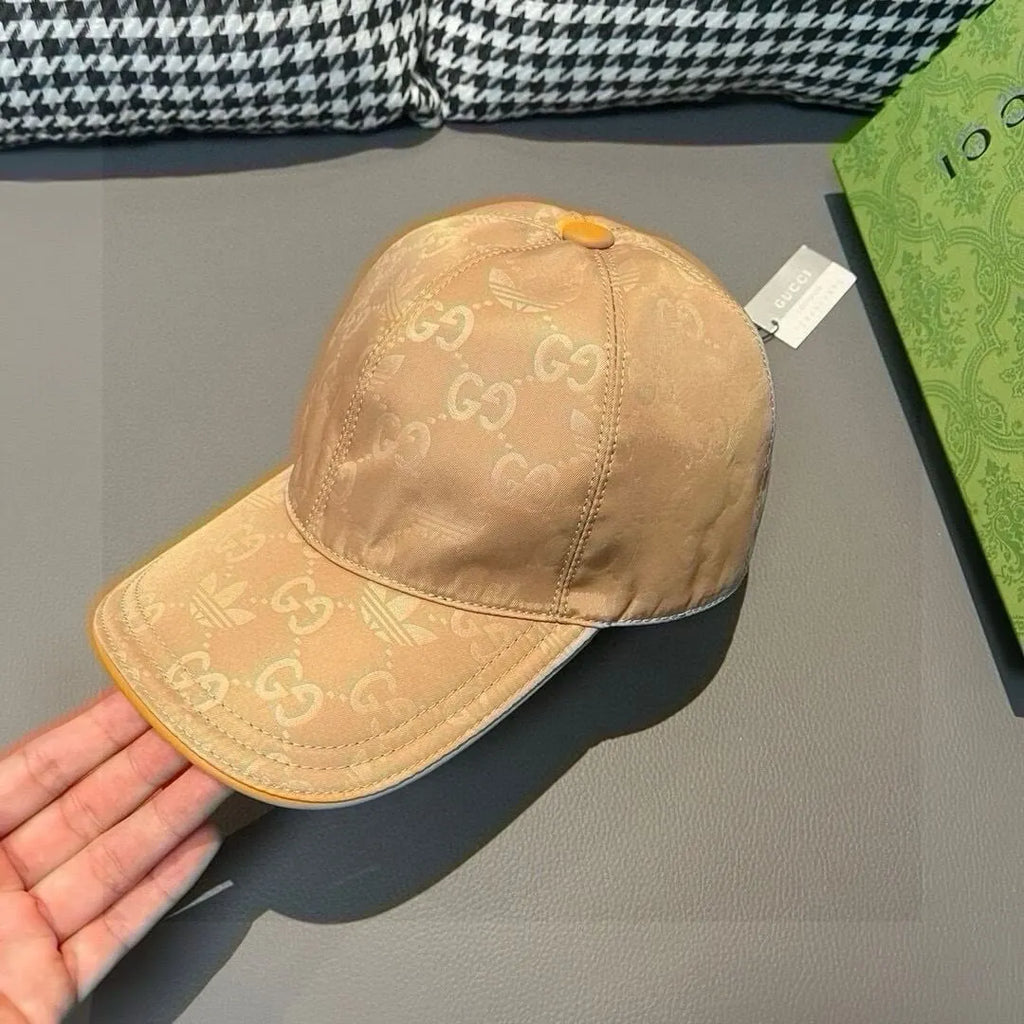 Mixed Element Hat