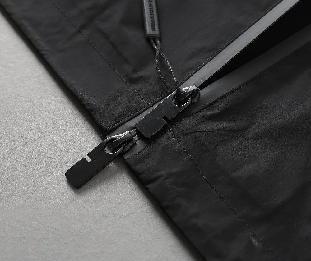 Circular Badge Hooded Jacket