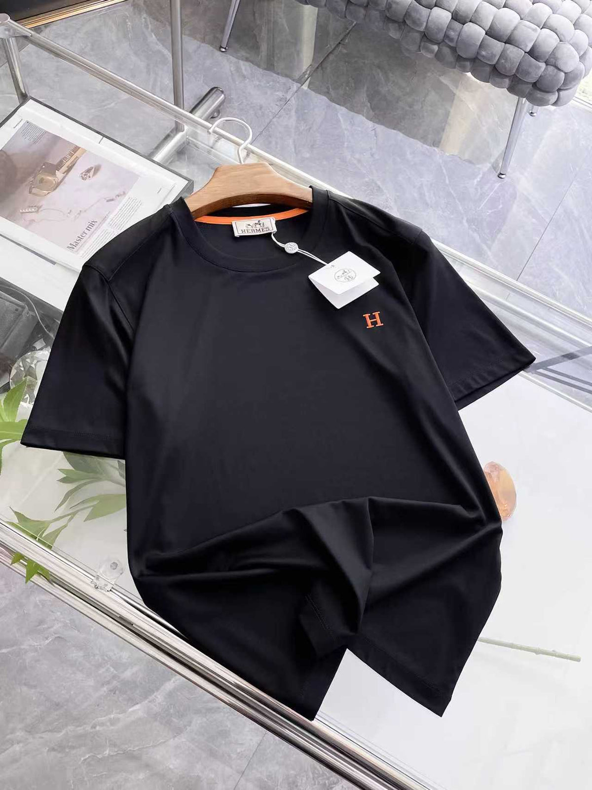 2026 New Embroidered Letter T SHIRT