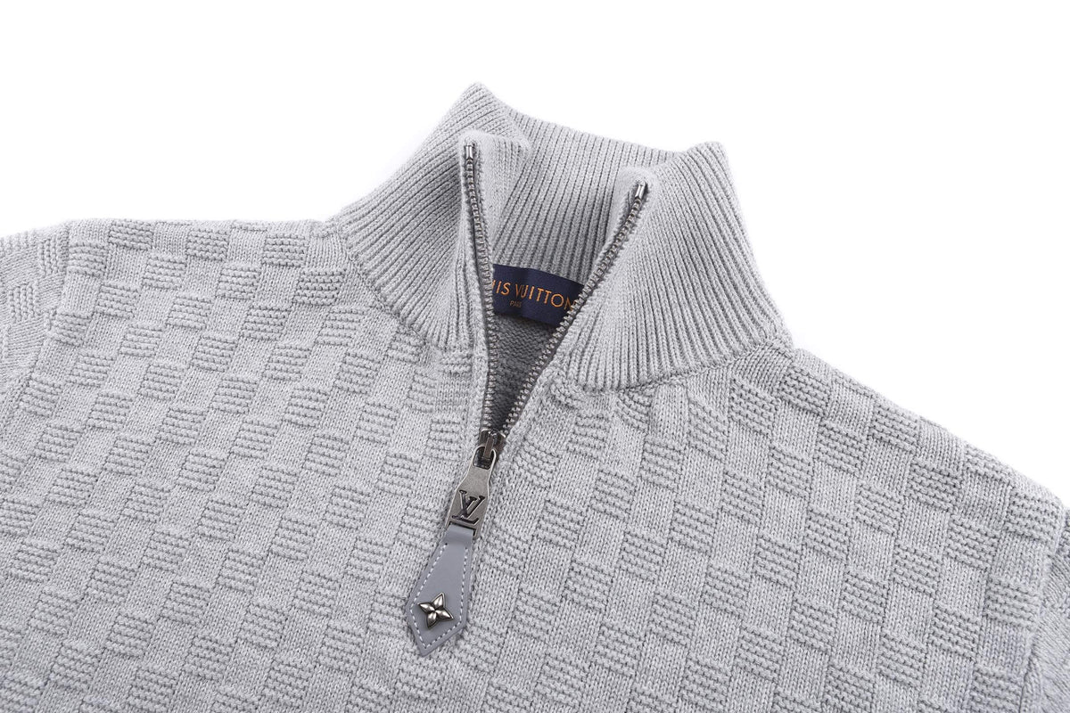 Plaid Design Turtleneck Sweatshirt