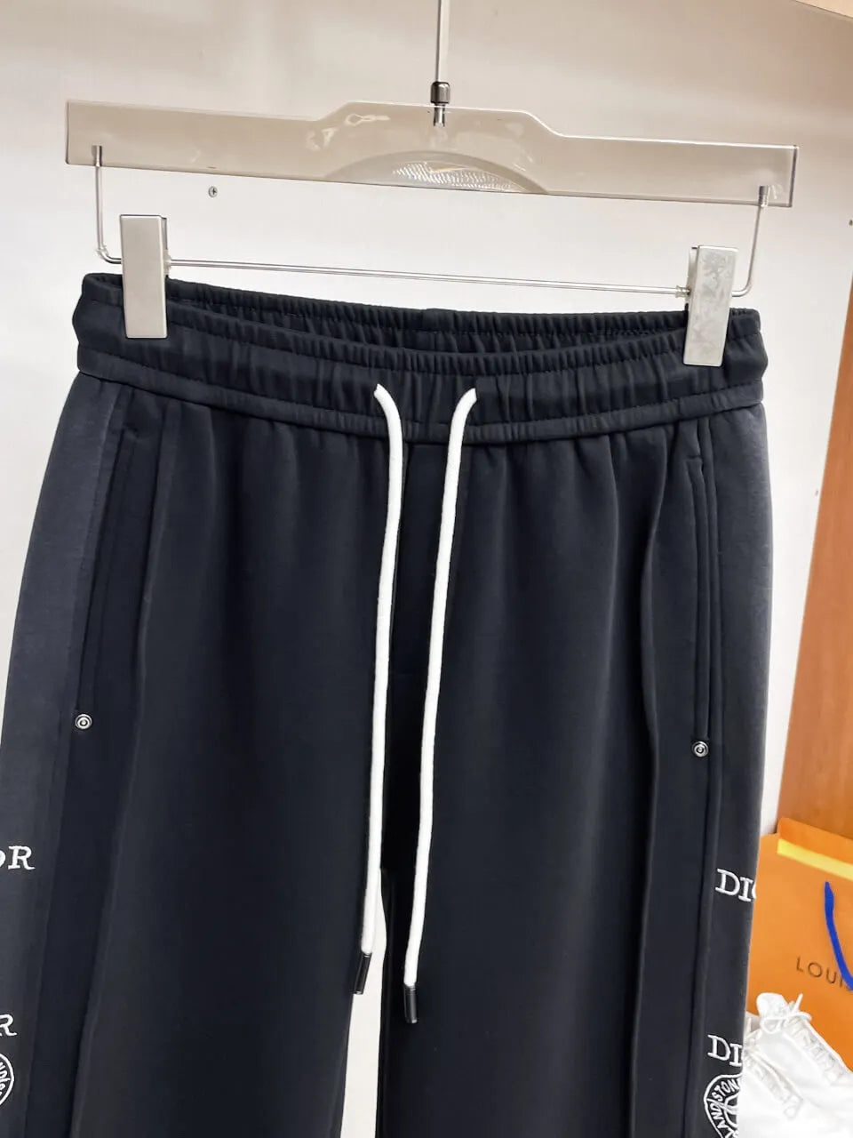 Side Repeating   Print Loose‑Fit Pants