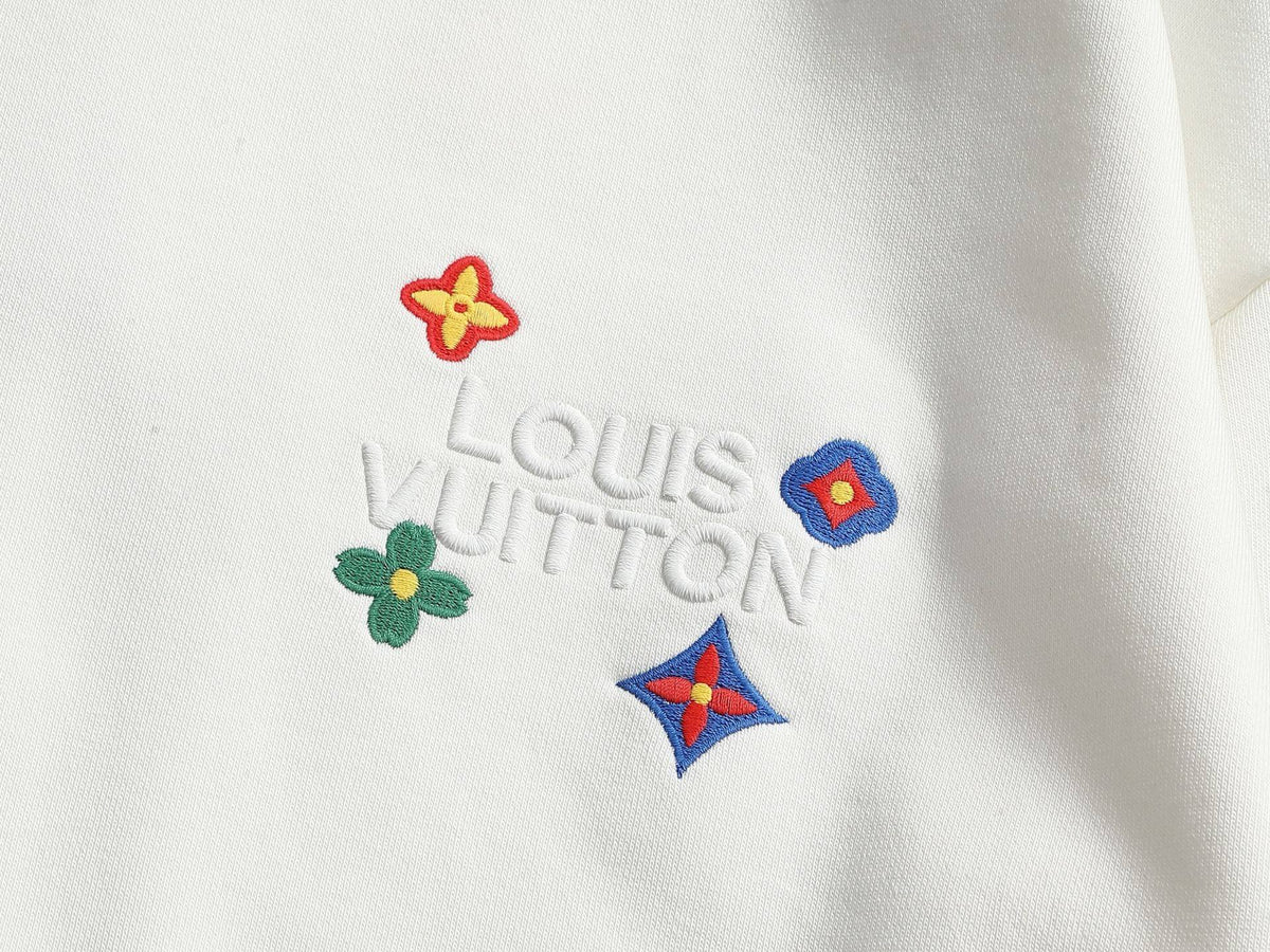 Puff Embroidery Sweatshirt