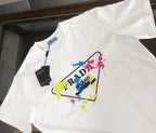 Triangle Spray Paint Print T-shirt