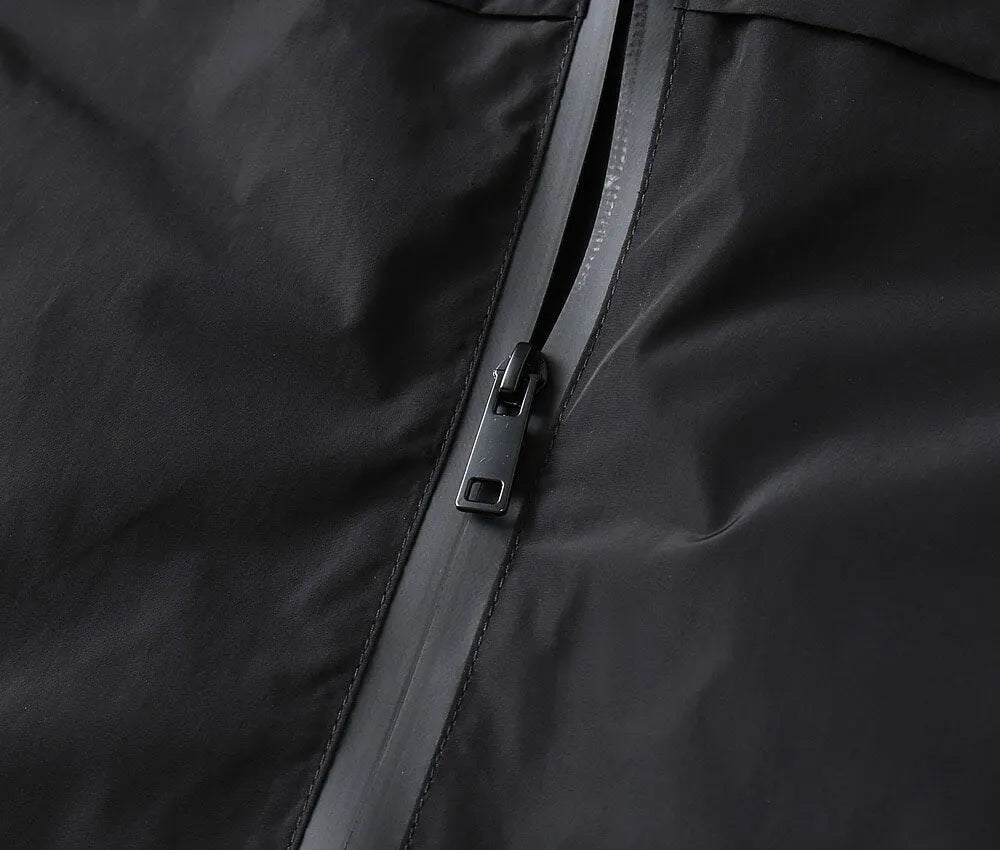 Triangle Seamed Hooded Jacket