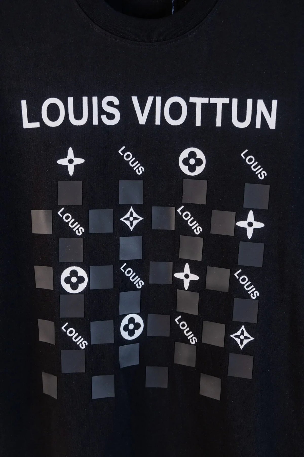 Checkerboard Floral Letter Print T‑shirt