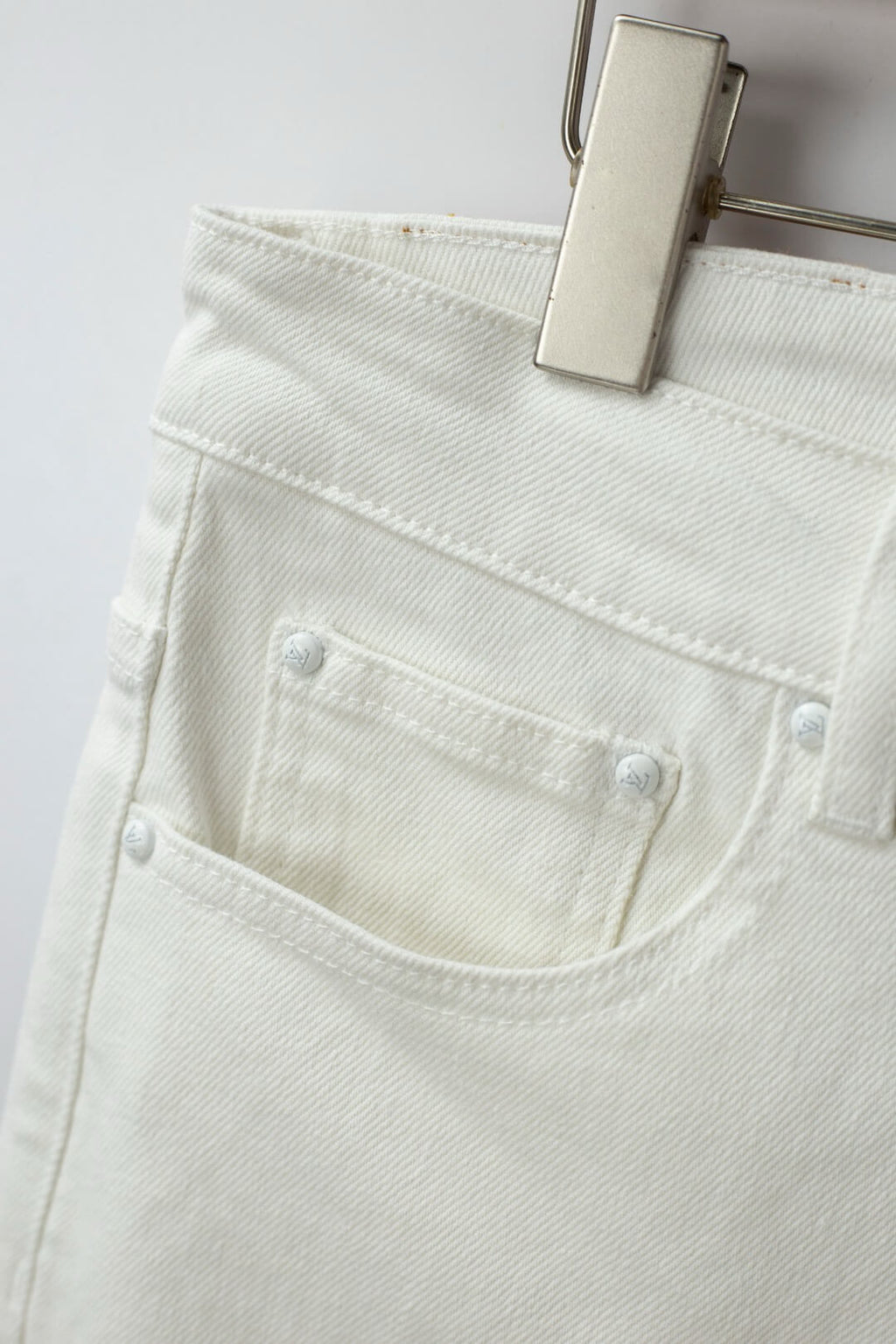 White Pocket Embroidery Jeans