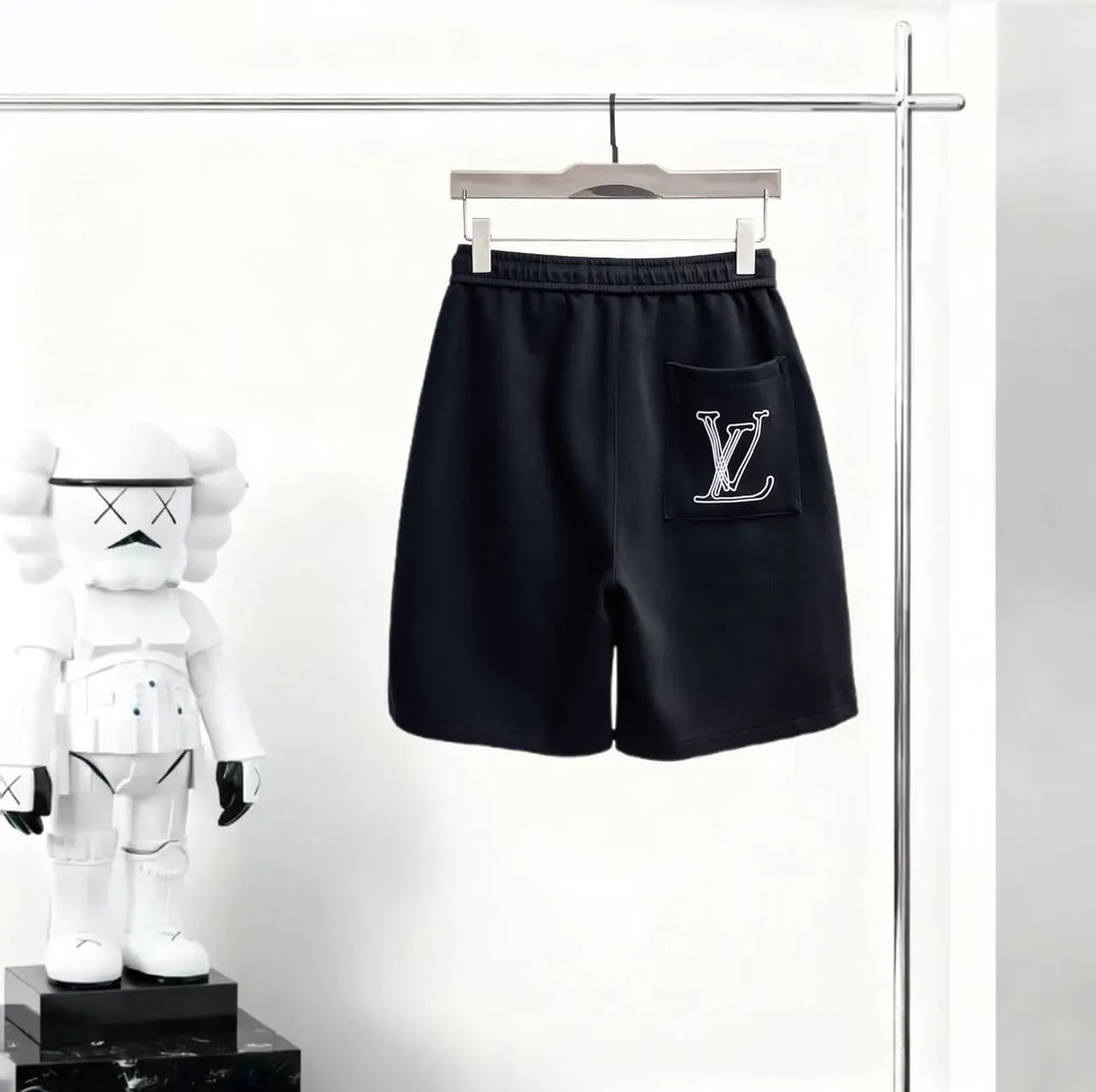 Vintage Script Logo Embroidered Casual Shorts