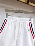 Side Stripe Badge Casual Shorts