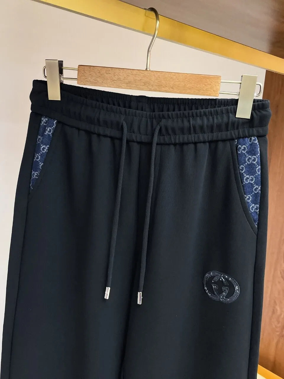 Jacquard Patch Pocket   Straight Pants