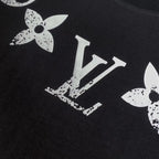 Classic Necklace T-shirt