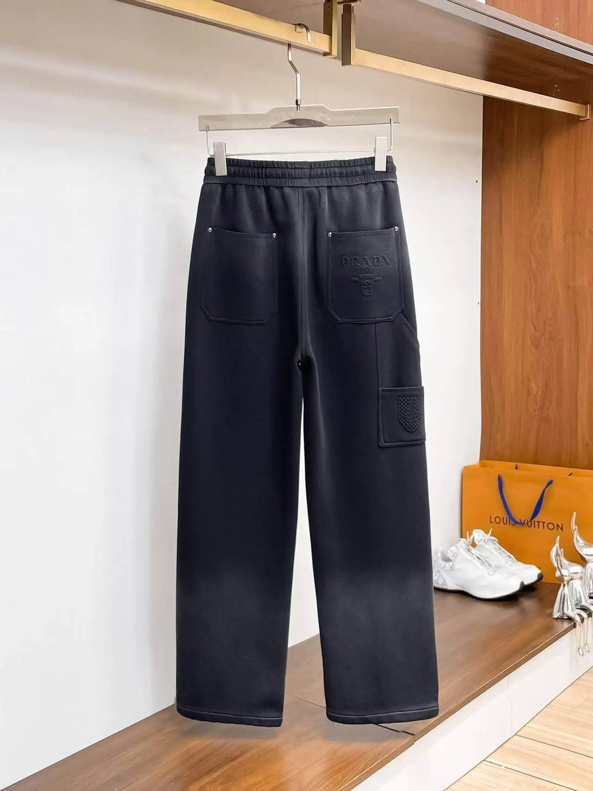 Side Cargo Pocket Embossed   Pants