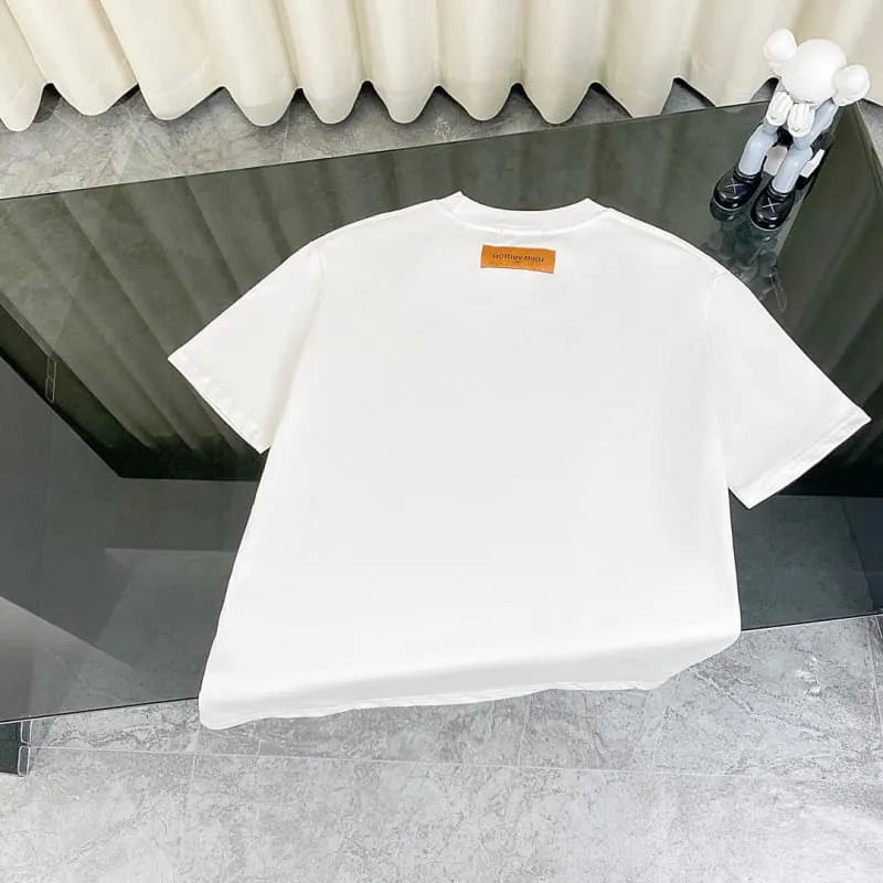 Classic Necklace T-shirt
