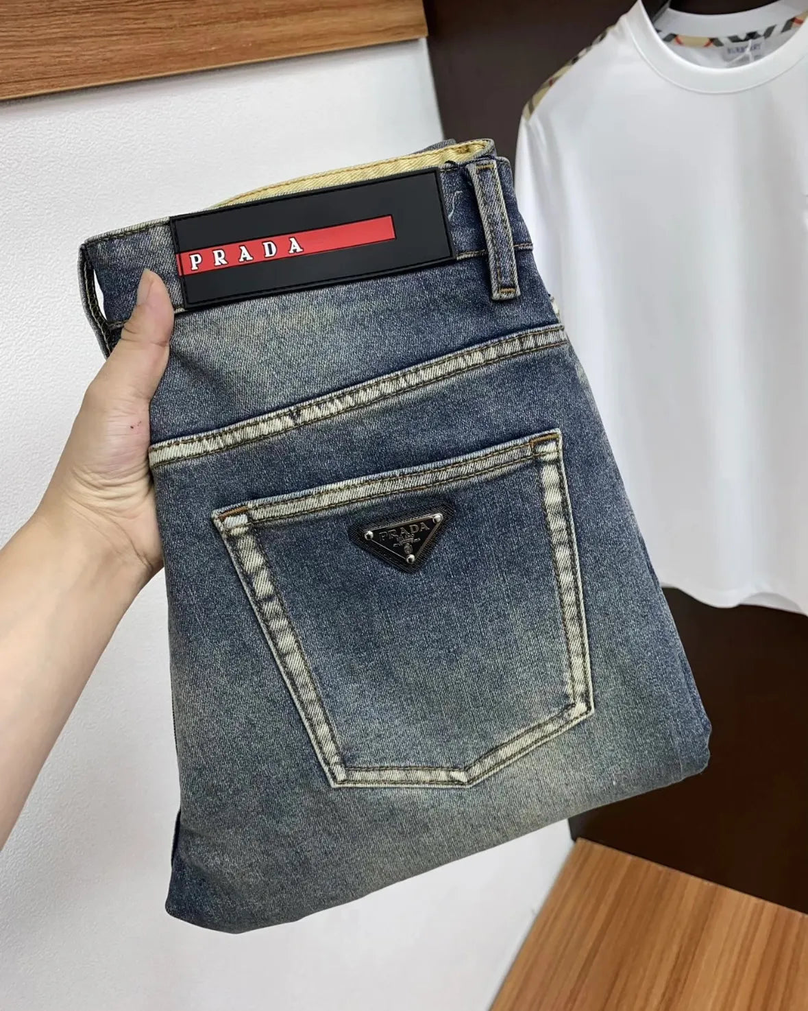 Washed Triangle Jeans
