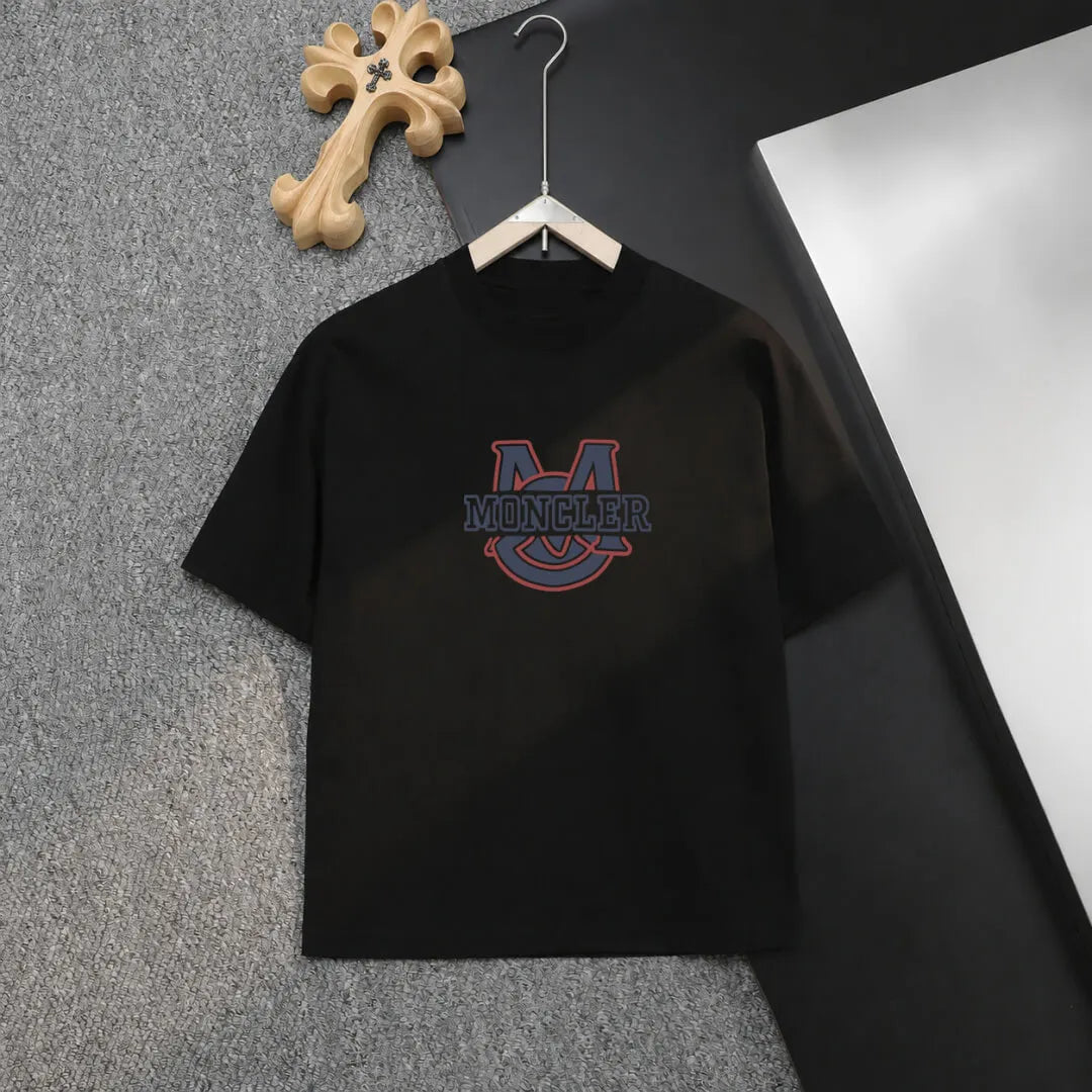 Color‑Block Ring Badge Logo Crew Neck T‑shirt