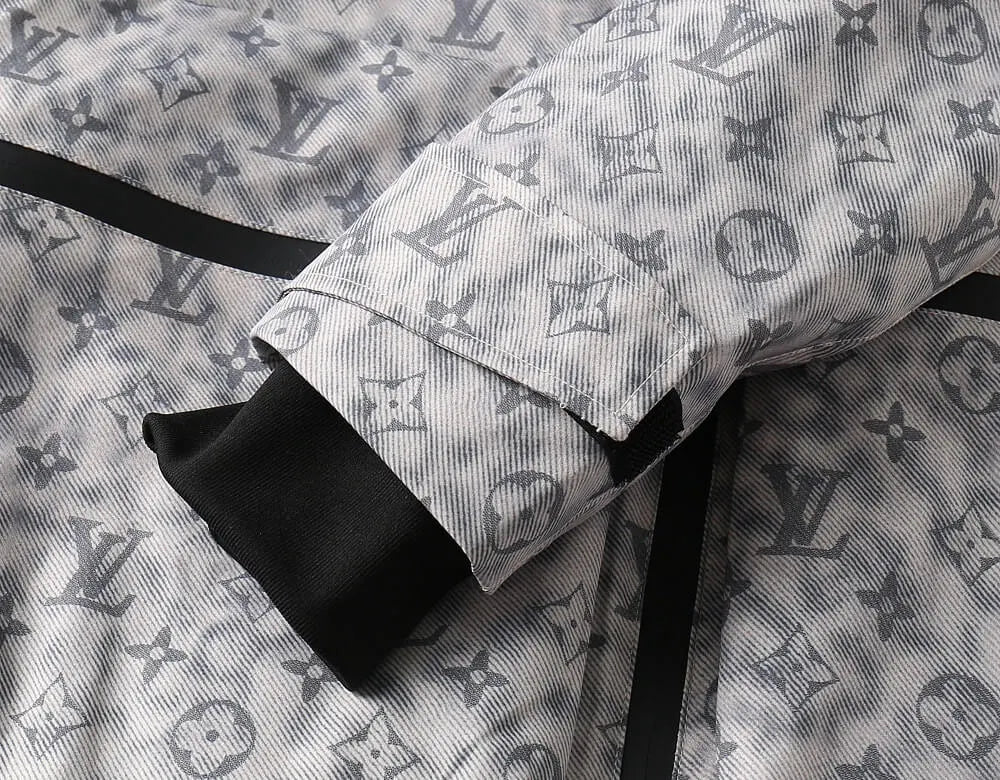 Tech Pocket Hooded Utility Jacket