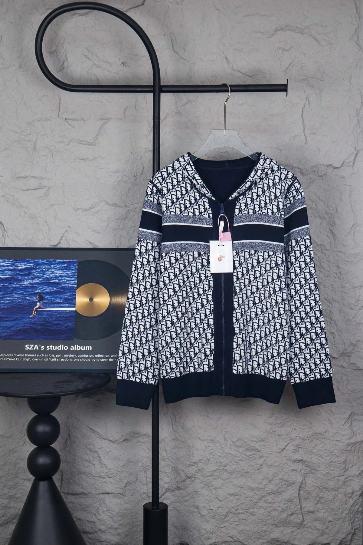 All‑Over Jacquard Reversible Jacket