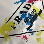 Triangle Spray Paint Print T-shirt