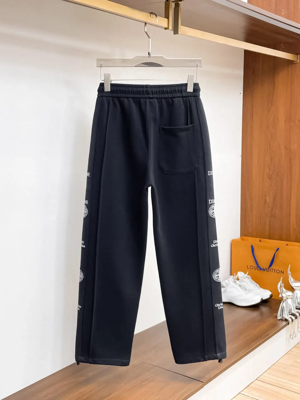 Side Repeating   Print Loose‑Fit Pants
