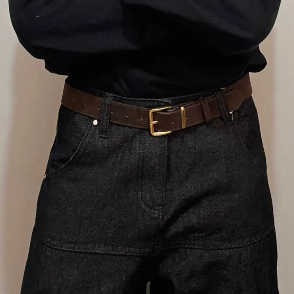 EMBOSSED COWHIDE BELT