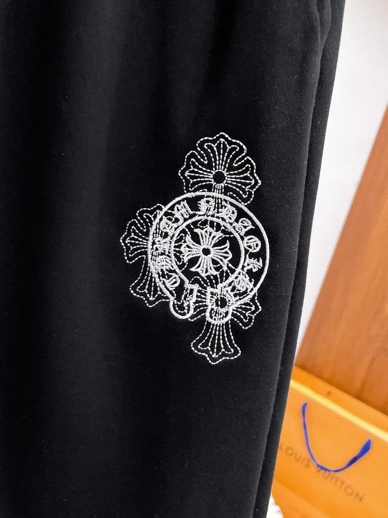Cross‑Graphic Print Drawstring Shorts